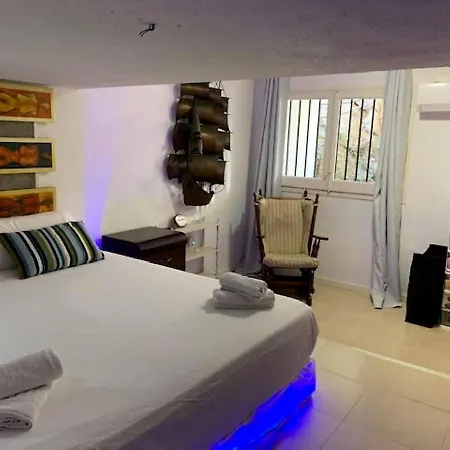 Apartment Gaudy Apart Sitges
