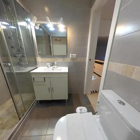 Apartment Gaudy Apart
